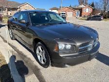 2010 DODGE CHARGER SE  (KAM-063)