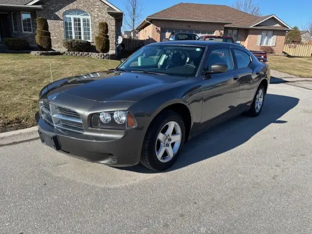 2010 DODGE CHARGER SE  (KAM-063) - Photo 3