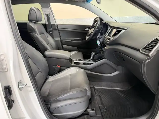2018 Hyundai TUCSON SEL / AWD / Heated Leather, Wheel / Pano Roo - Photo 6