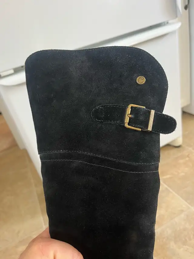 woman’s size 11 boots or 41 - Photo 6