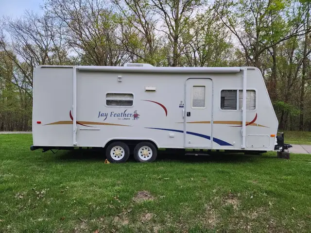 2007 Jayco Jay Feather Bumper Pull Camper 24 - Photo 3