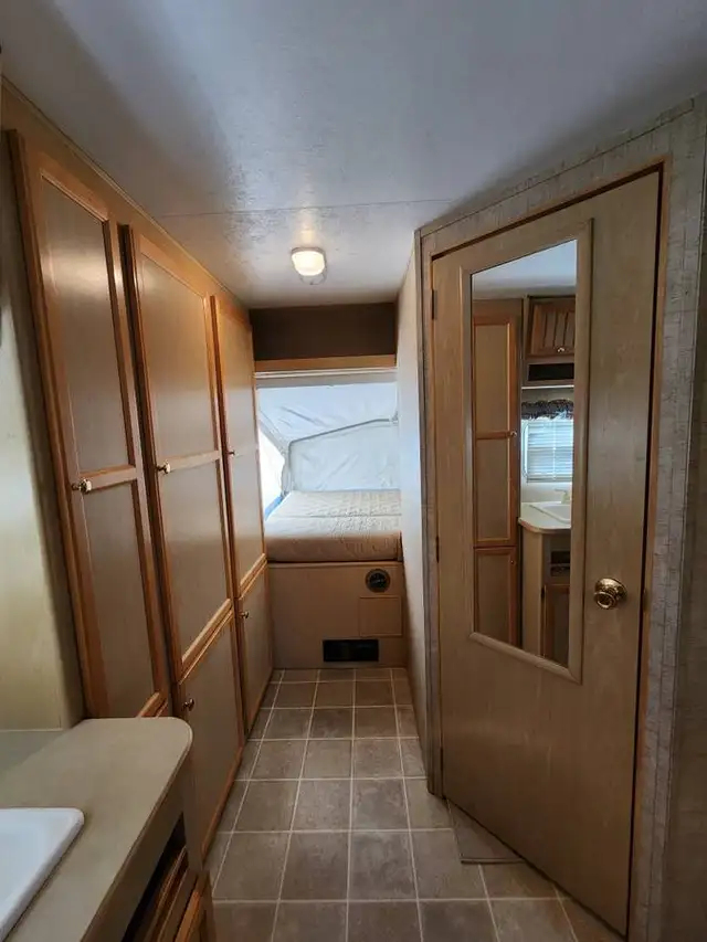 2007 Jayco Jay Feather Bumper Pull Camper 24 - Photo 7