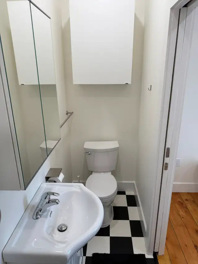 Newly Renovated, Fully Furnished 1-Bedroom in Cargill - Photo 6