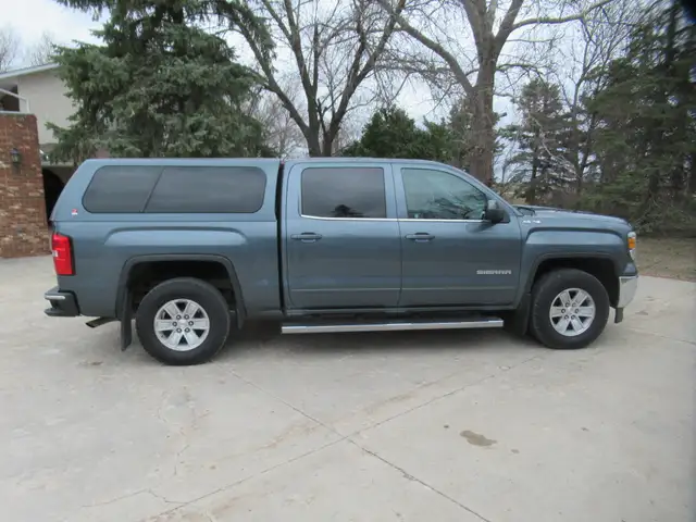 2014 GMC Sierra 1500 SLE Crew Cab 4WD - Photo 7