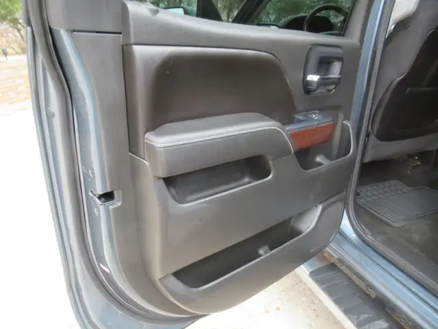 2014 GMC Sierra 1500 SLE Crew Cab 4WD - Photo 21