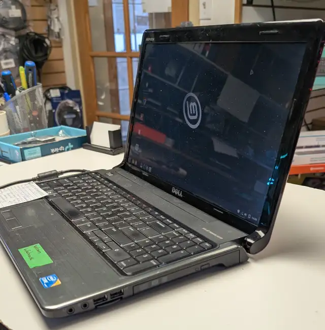 Dell Inspiron 1564 8Go SSD 256Go Samsung HDMI  - Linux MINT - Photo 2