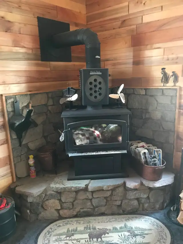 Cabin on Lac Des Mille Lac - Photo 15