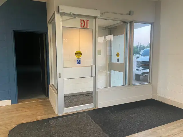 Commercial Space for Rent, Office, Showroom & Warehouse - Photo 3