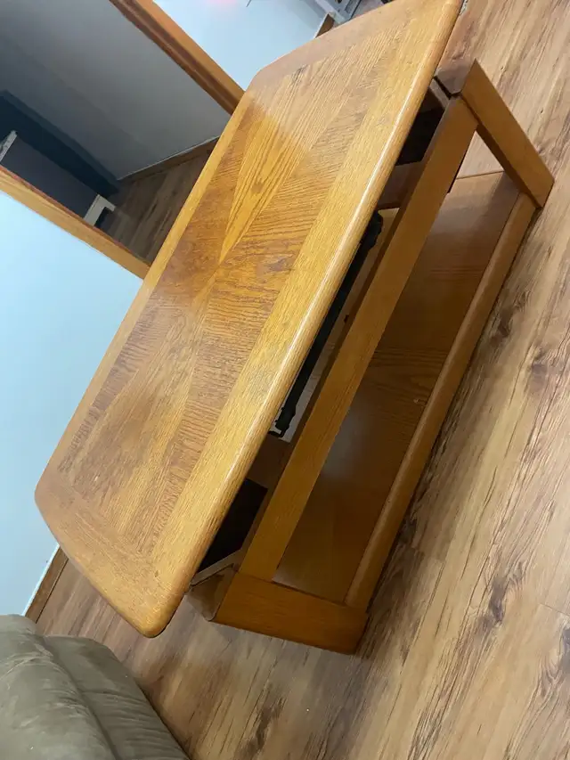 free coffee and end tables - Photo 5