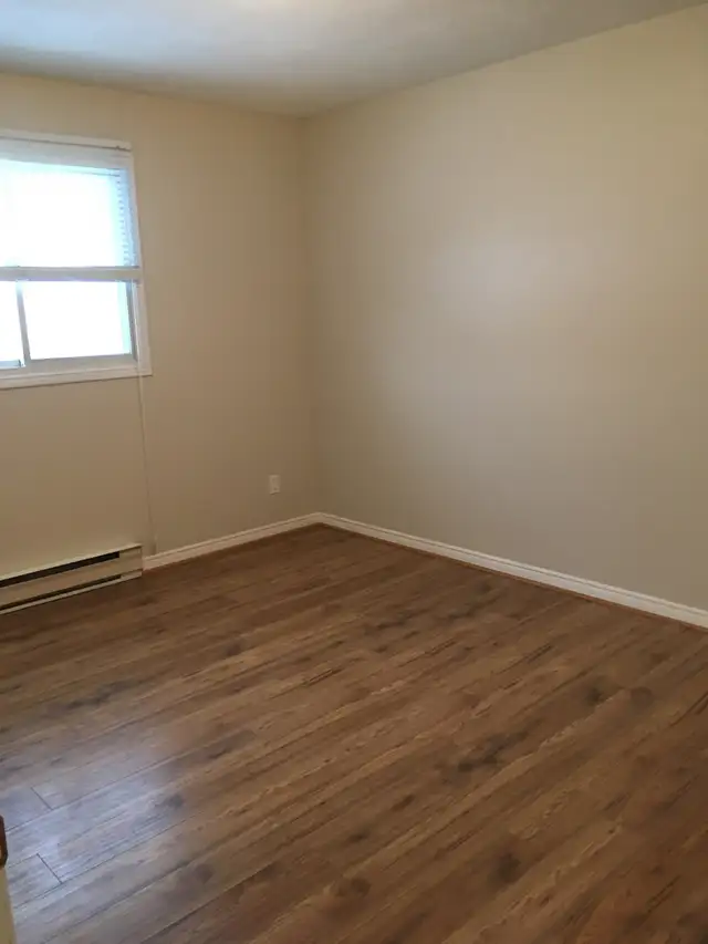 3 bedroom rental in Owen Sound available immediately. - Photo 7