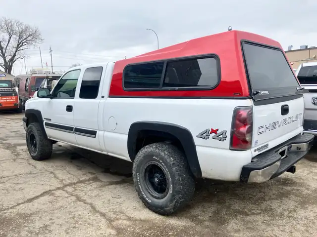 4x4~ 2004 Chevy Silverado 1500 SAFETIED - Photo 2