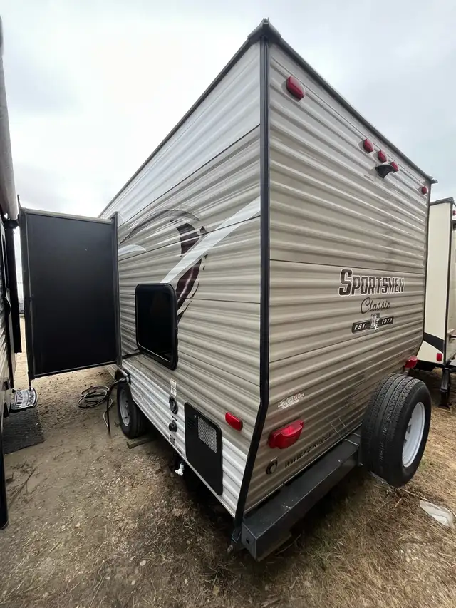 2018 Sportsmen KZ 181BH - BUNKS & SLIDE ultra lite! - Photo 3
