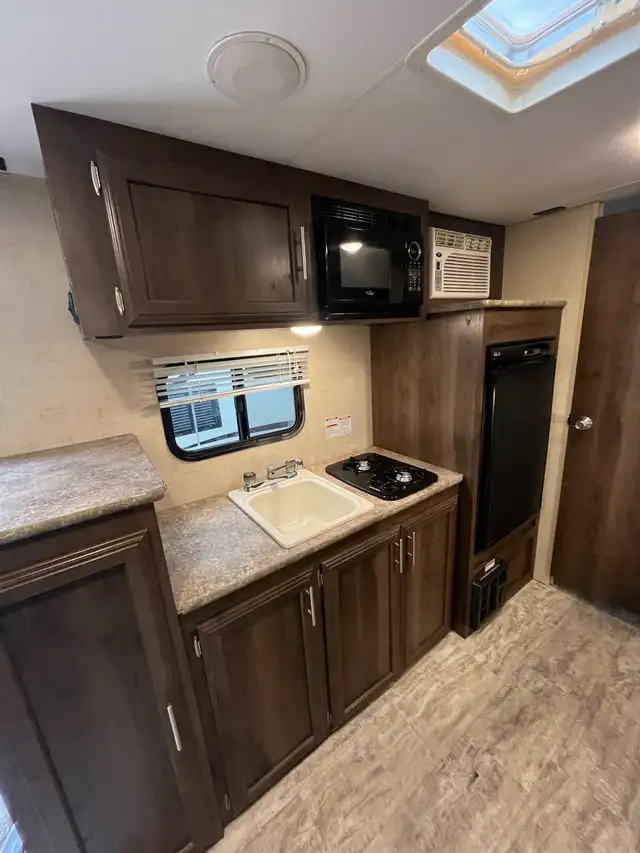2018 Sportsmen KZ 181BH - BUNKS & SLIDE ultra lite! - Photo 6