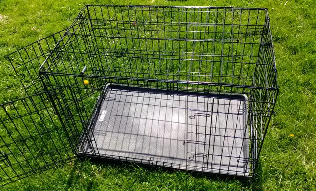 Dog CRATE Pet CAGE, 2 Lockable Doors, Floor BASE 3'L x 2'W x 3'H - Photo 3