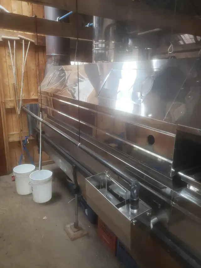 2 1/2' by 12' Dominion & Grimm Maple Syrup Evaporator - Photo 2