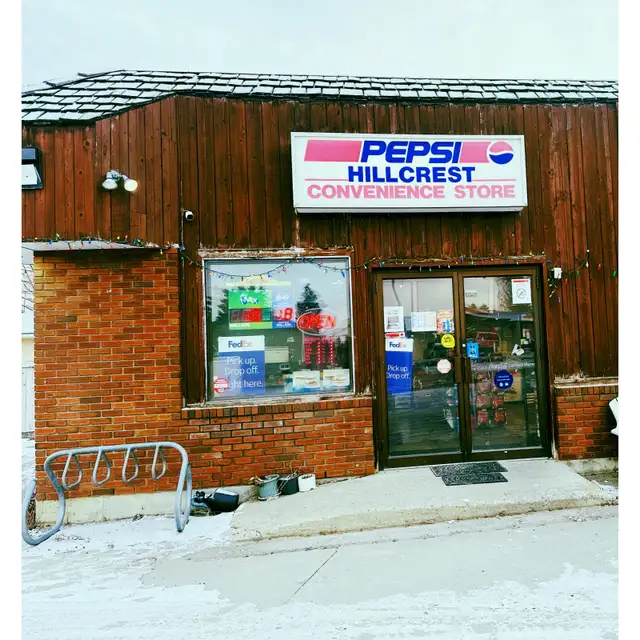 CONVENIENCE STORE FOR SALE - Photo 3