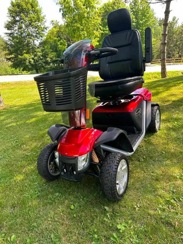 4 WHEEL PRIDE PURSUIT XL SCOOTER - Photo 2