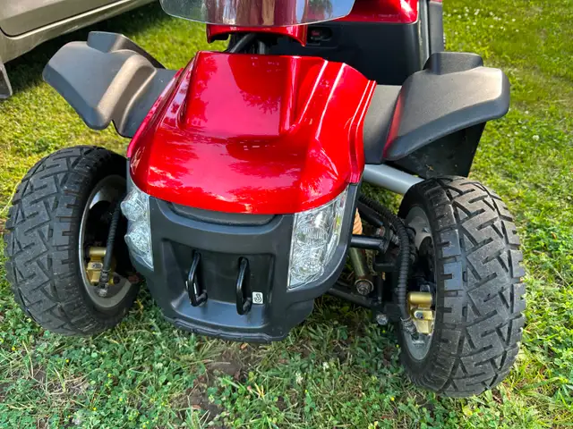 4 WHEEL PRIDE PURSUIT XL SCOOTER - Photo 5