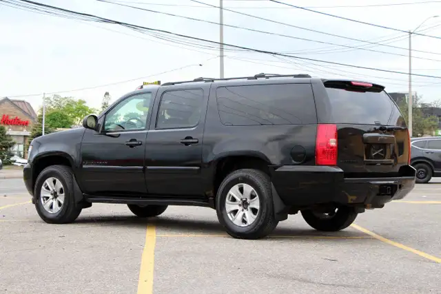 2007 Chevrolet Suburban LT 4x4 7-Pass Loaded Certified 2 Year W - Photo 5