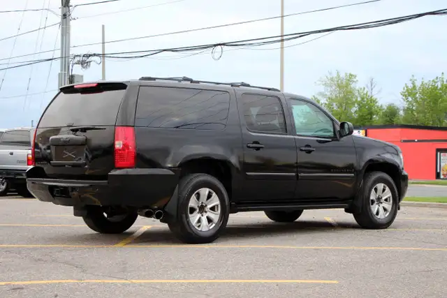2007 Chevrolet Suburban LT 4x4 7-Pass Loaded Certified 2 Year W - Photo 7