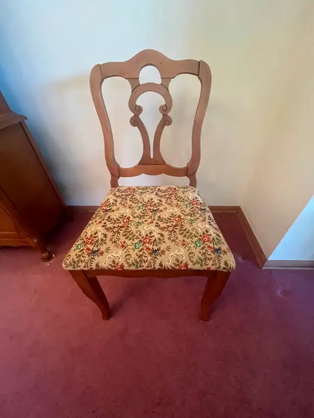 50’s 60’s China cabinet, table  and 2 chairs - Photo 5