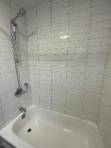 AFFORDABLE 1 Bdrm Apartment – WALK TO DOWNTOWN & TRENT BUS! - Photo 3