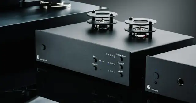 Pro-Ject Tube Box S3 B Balanced Tube Phono Preamp - Photo 2