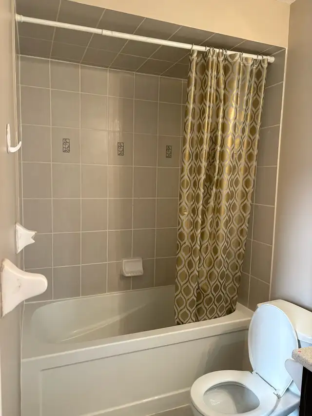 4 Bedrooms Townhouse For Rent Available May 2026 - Photo 8