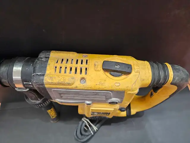 Dewalt 1 3/4 SDS Max Rotary Demo Hammer Drill - Photo 2