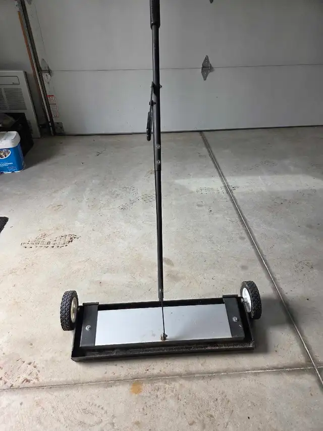 30 inch magnetic sweeper - Photo 2