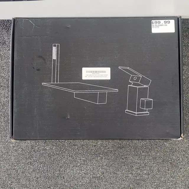 Waterfall Bathtub Faucet Set - BRAND NEW