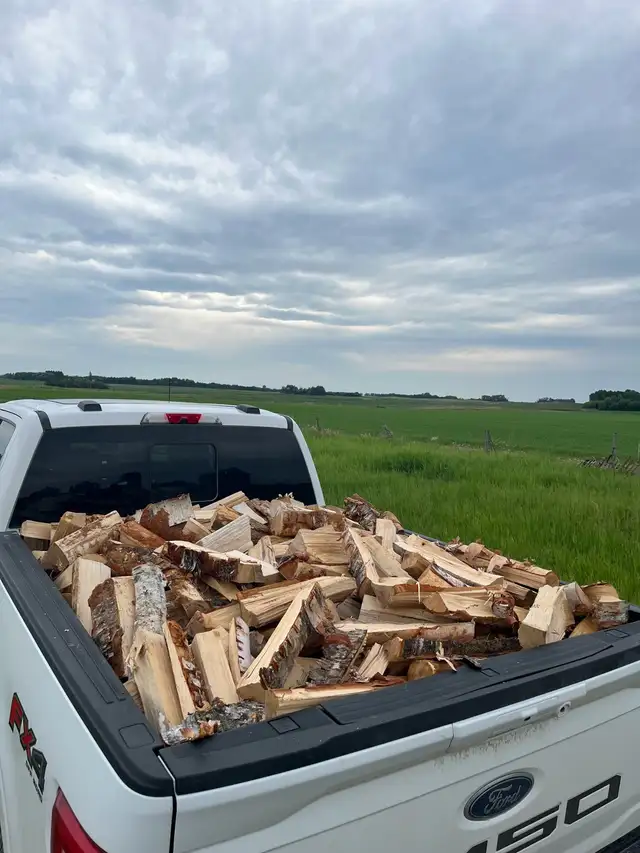 Firewood Delivery - Photo 2