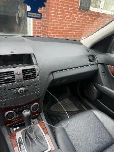 2010 Mercedes C250 -  4MATIC AWD - Photo 7