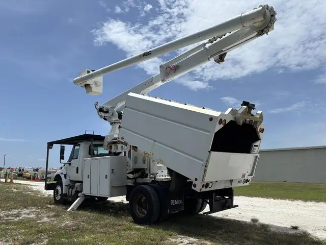 2018 International 4300 Altec LR760-E70 Bucket Truck