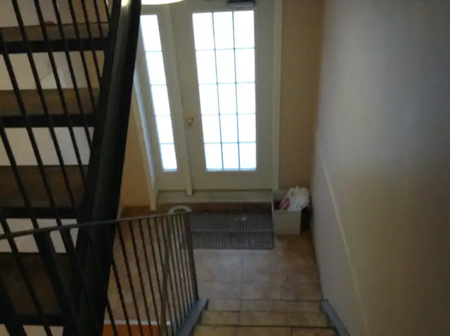 Logement 41/2 à louer - Photo 2