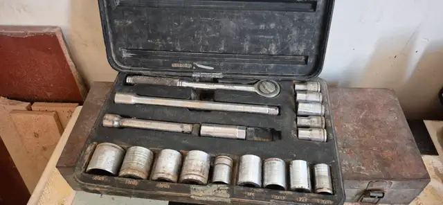 Tools and stuff - Photo 3