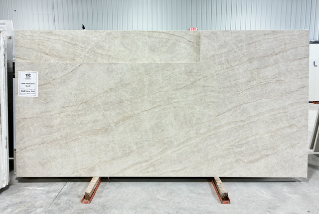 Grey Quartz Countertop - With Big Beautiful Veins - Photo 3
