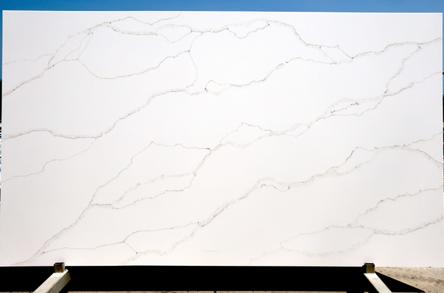 Grey Quartz Countertop - With Big Beautiful Veins - Photo 4