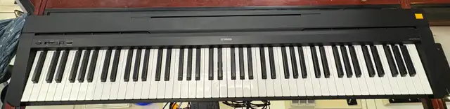 Yamaha p-45b Digital Piano Keyboard with Pedal & Power Cord