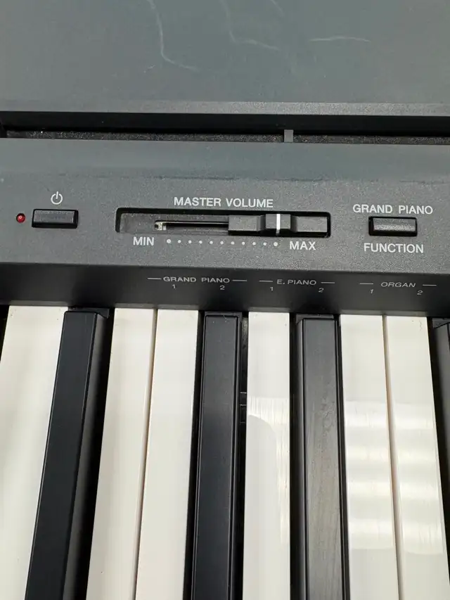 Yamaha p-45b Digital Piano Keyboard with Pedal & Power Cord - Photo 2