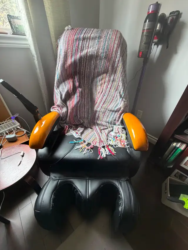 Message Chair