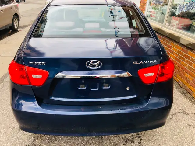 GARANTIE/ HYUNDAI ELANTRA/120,000 KM/ UN VRAIS BIJOU/TRÈS PROPRE - Photo 5