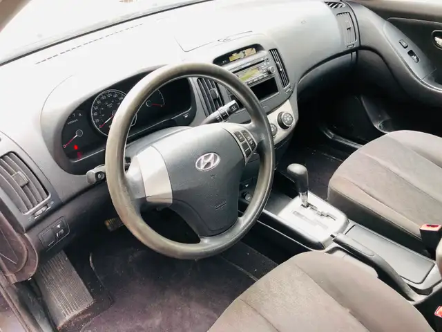 GARANTIE/ HYUNDAI ELANTRA/120,000 KM/ UN VRAIS BIJOU/TRÈS PROPRE - Photo 7