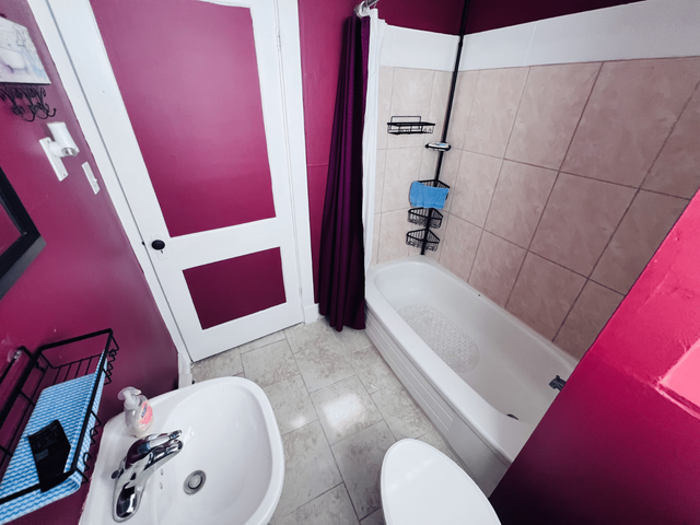 2 Beds 1 Bath House - Photo 10