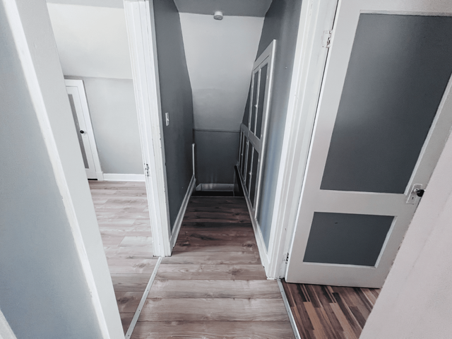 2 Beds 1 Bath House - Photo 11