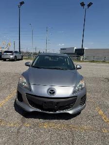 2013 Mazda3 Hatchback | 214,000 KM | Certified    No Rust - Photo 2