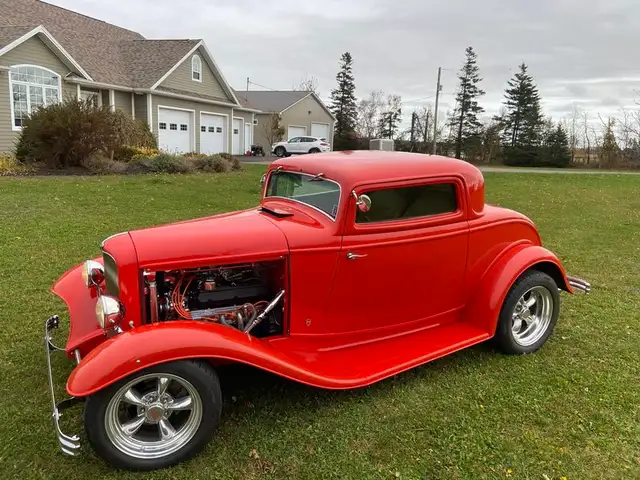 1932 Ford 3-Window Coupe