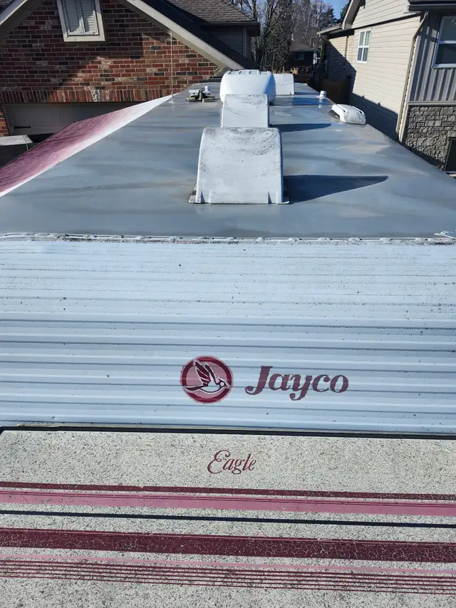 1993 Jayco 370 series SS trailer
