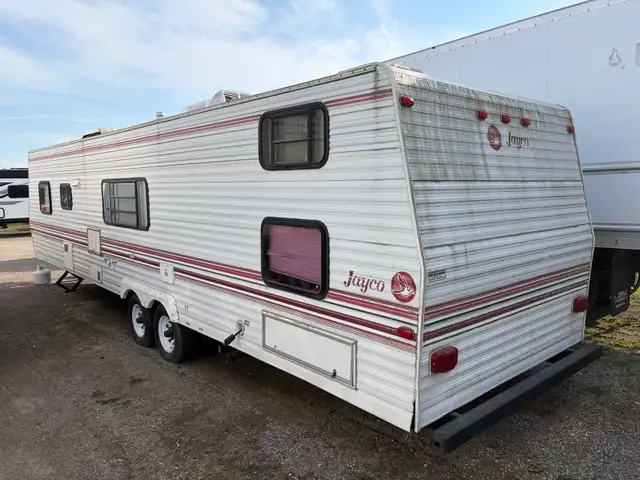 1993 Jayco 370 series SS trailer - Photo 8