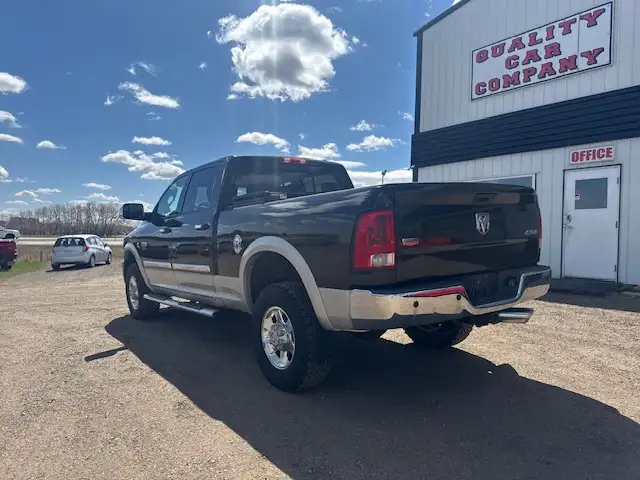 2010 Dodge Ram 3500 Laramie- WARRANTY INC, LEATHER, ROOF, NAV RE - Photo 3
